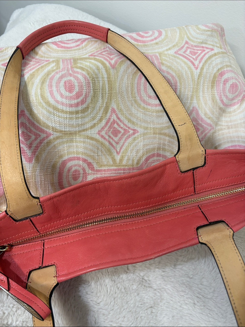 COACH Tote - Picture 7 of 16